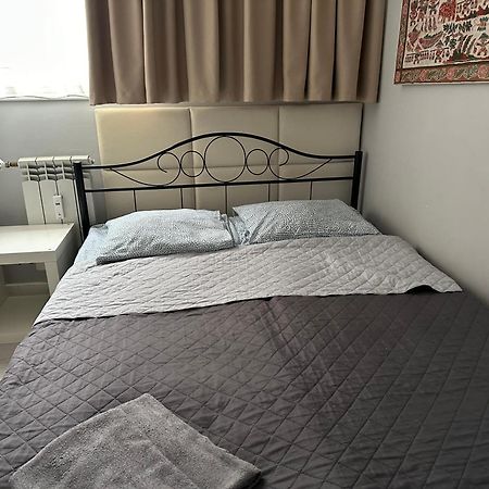 Coser Apartamenty Grzybowska Warszawa Exteriör bild