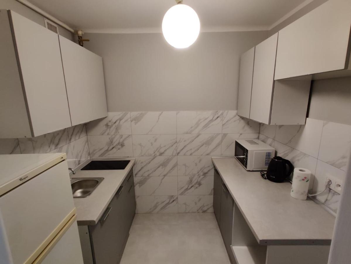 Coser Apartamenty Grzybowska Warszawa Exteriör bild