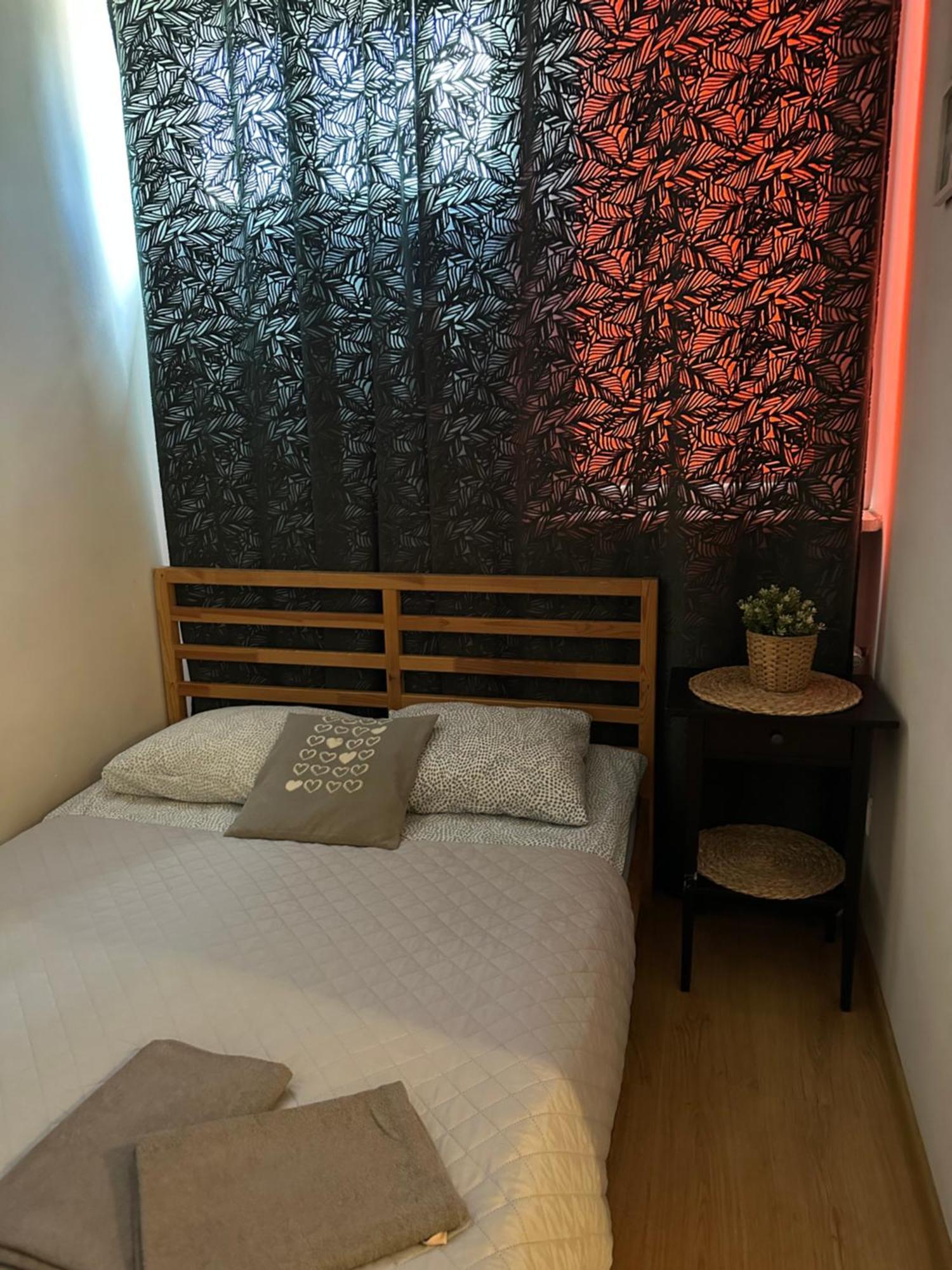 Coser Apartamenty Grzybowska Warszawa Exteriör bild
